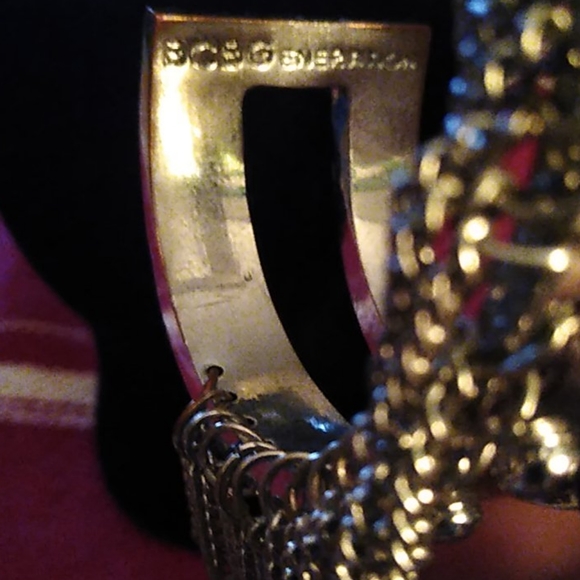 BCBGeneration 🌺 - Picture 2 of 5